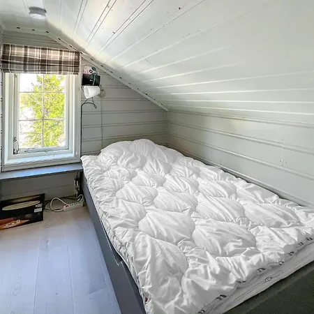 4 Bedroom Stunning In *